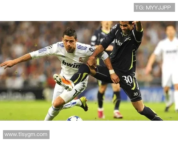 足球明星大挑战，猜猜看这些神秘人物究竟是谁的动画形象！